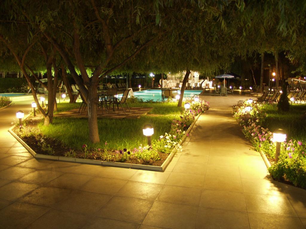 Cocor Spa Hotel Neptun Exterior foto